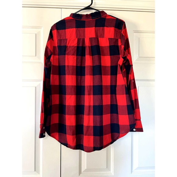 Crown and Ivy  Curvy Women's Long Sleeve Plaid Boyfriend Shirt - Picture 4 of 4